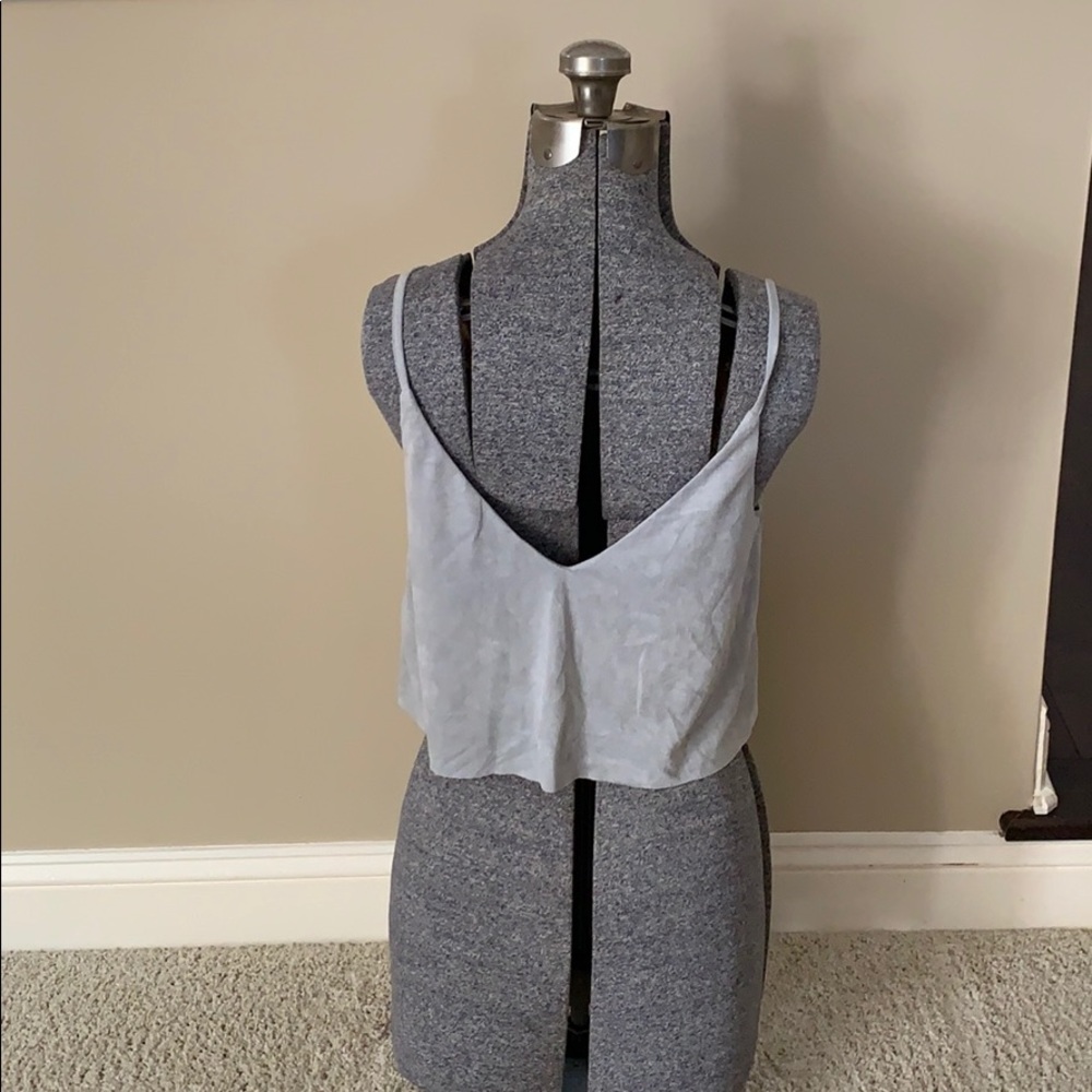 Forever 21 M gray crop top - Picture 2 of 3